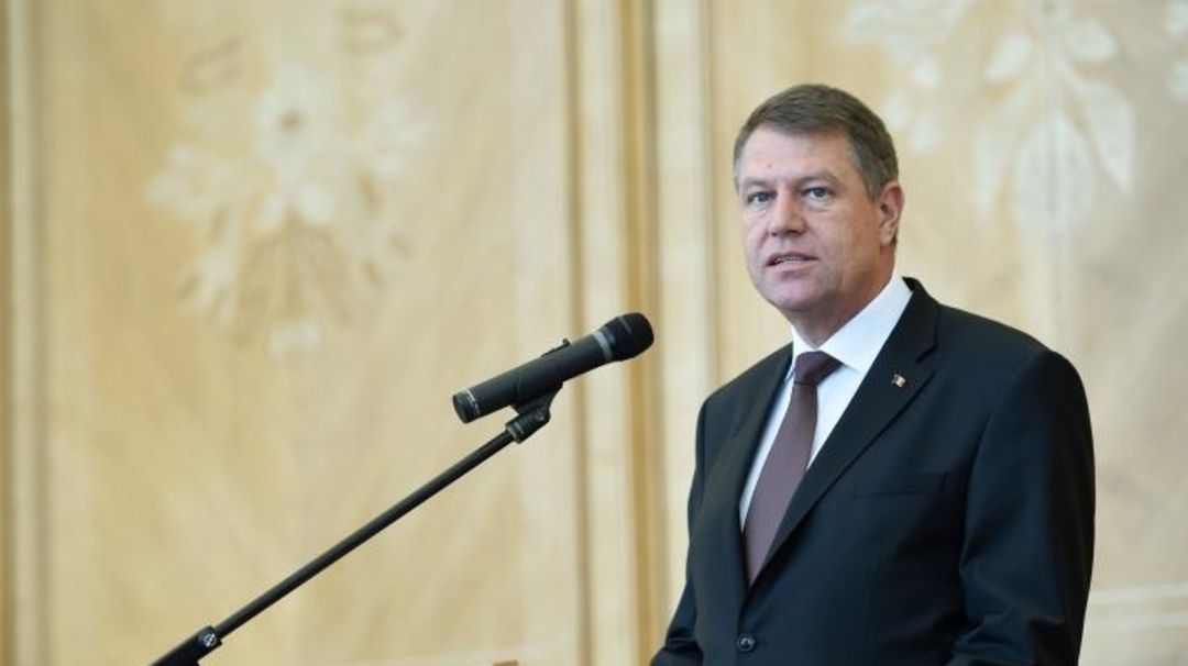 Chestii, socoteli (RO, fără poezie)