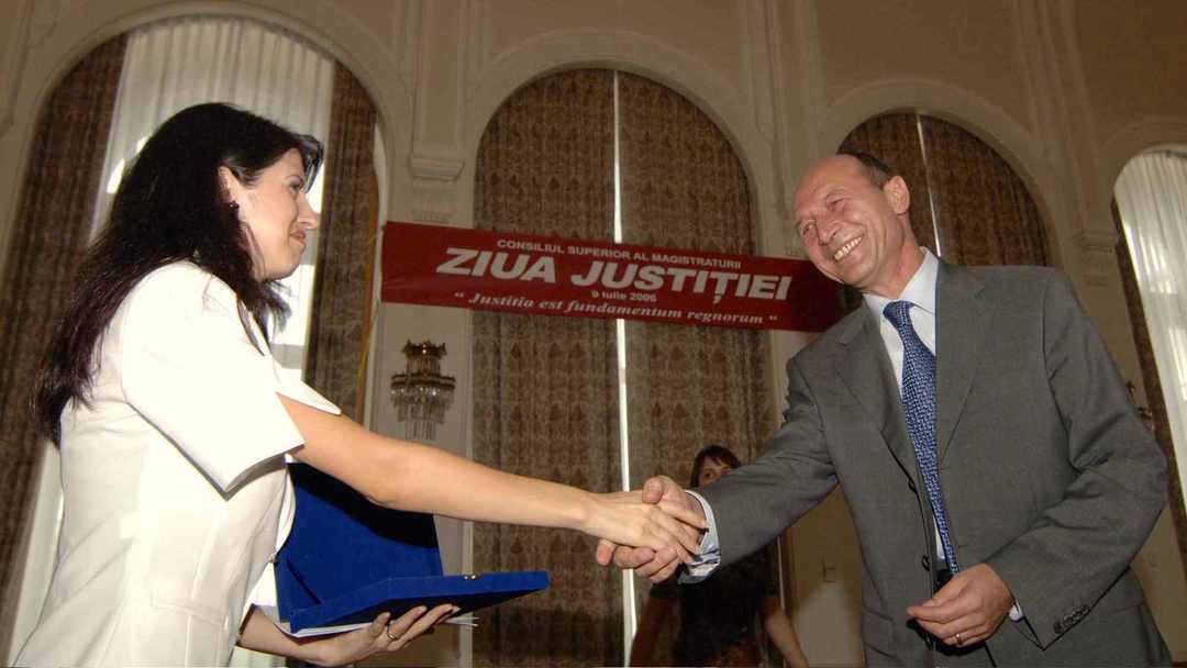 Justiția „Scorpionului” (RO, #interviu, lunguț)