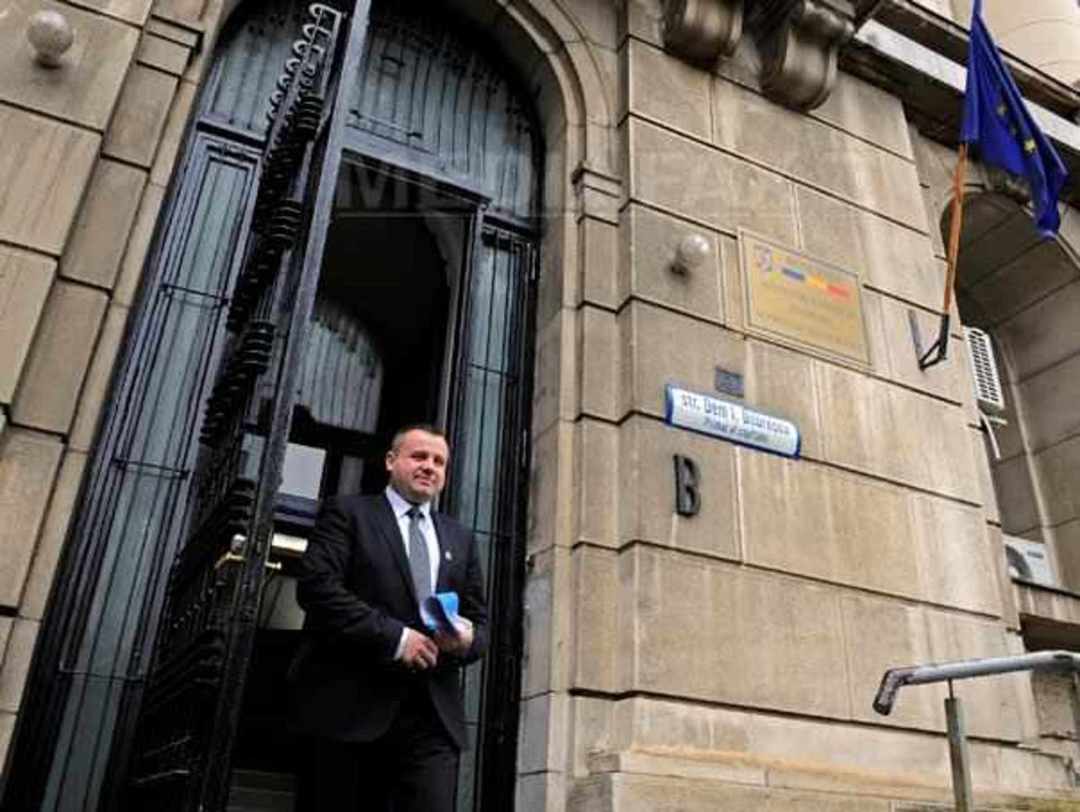 Confuzii și (încercări de) clarificări (RO)